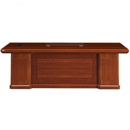 Bàn lãnh đạo 2m4 DT2411V21